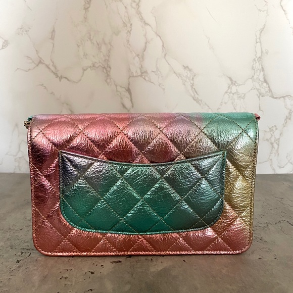 Chanel rainbow reissue wallet on chain - Picture 13 of 16